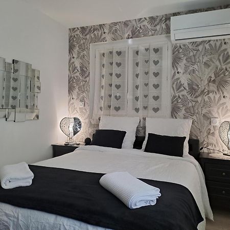 Ferienwohnung Les Pieds Dans L'Eau Sainte-Marie Exterior foto